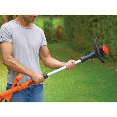 4. Podkaszarka aku 25cm 18V ST1823 BLACK+DECKER