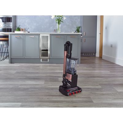 33. Odkurzacz akumulatorowy Rekin IZ400EU Akku-Staubsauger
