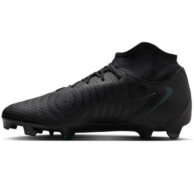 9. Buty piłkarskie Nike Phantom Luna II Academy FG/MG M FD6725-002
