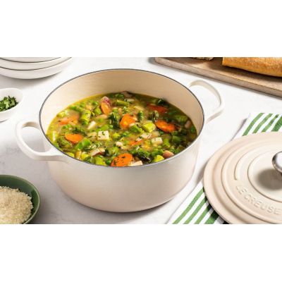 7. Le Creuset Signature Roaster okrągła beza 20cm