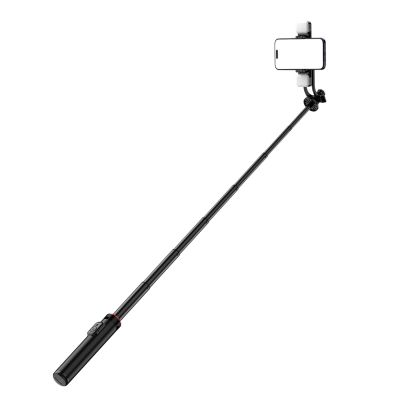 2. Selfie stick WC12YDS teleskopowy tripod 1.3m ze stopu aluminium z podwójną lampą i uchwytem na telefon - czarny