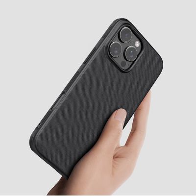 9. Etui Nillkin Super Frosted Shield Pro Magnetic Case na iPhone 16 Pro Max - czarne