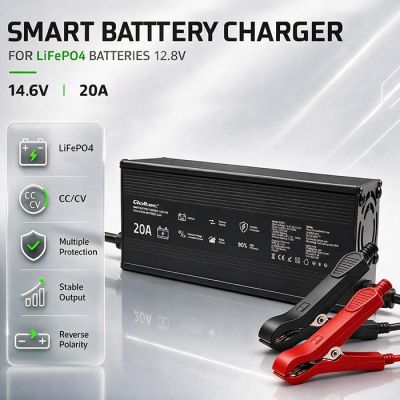 3. Qoltec Specjalistyczna ładowarka do akumulatora LiFePO4 12V | 20A | PF 0.9 | LED | Inteligentne ładowanie