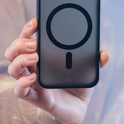6. Etui 3mk Smoke MagCase na Samsung Galaxy S25 Ultra - niebieskie-półprzezroczyste