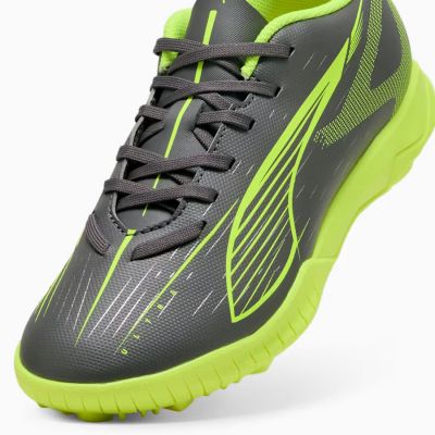 4. Buty piłkarskie Puma Ultra Play TT Jr 108333-03