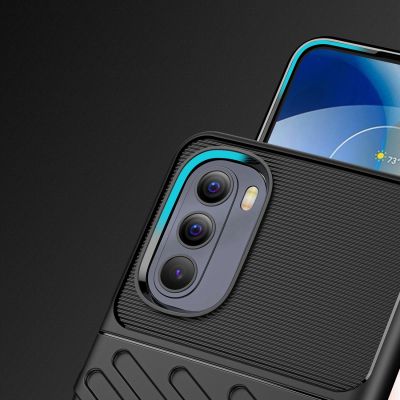 4. Thunder Case elastyczne pancerne etui pokrowiec Motorola Moto G Stylus 2022 czarny