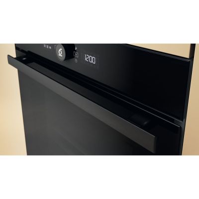 6. Piekarnik elektryczny WHIRLPOOL WOI4S8PM0SBA