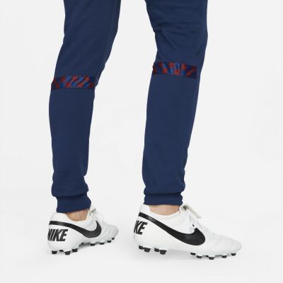5. Spodnie Nike FC Barcelona M DH7840-492