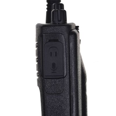 6. MOTOROLA RADIOTELEFON XT 460