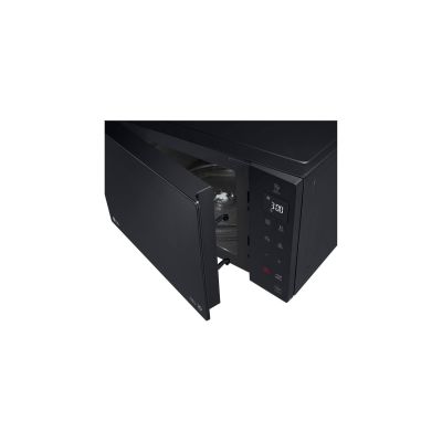 3. Kuchenka mikrofalowa LG MS2535GIB (1000W; 25l; kolor czarny)