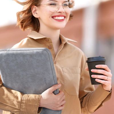 2. Pokrowiec Ugreen LP187 na laptopa 13-13.9" - szary