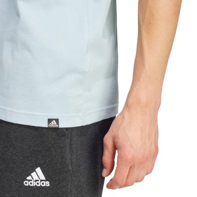 10. Koszulka adidas Illustrated Linear Graphic M IS2867