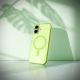 9. Etui silikonowe Puro Daylight kompatybilne z Magsafe na iPhone 17 - półprzezroczyste zielone