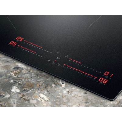 21. Płyta indukcyjna ELECTROLUX EIS62453IZ SaphirMatt czarny mat