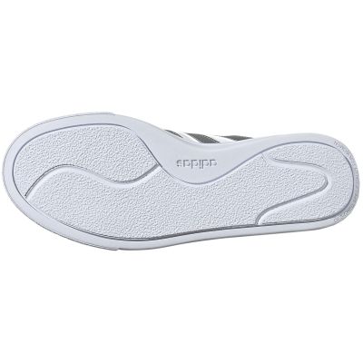 12. Buty adidas Court Platform W GV8996