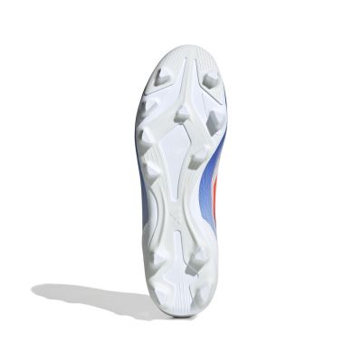 4. Buty piłkarskie adidas F50 Club FxG M IE0611