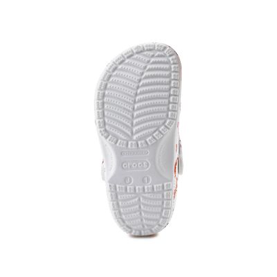 4. Klapki Crocs Classic Character Print Clog Jr 209695-9CD