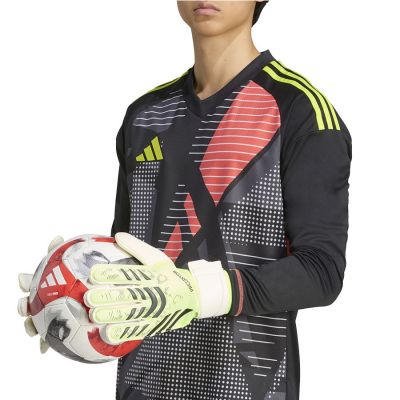 4. Rękawice adidas Predator GL MTC JN5351