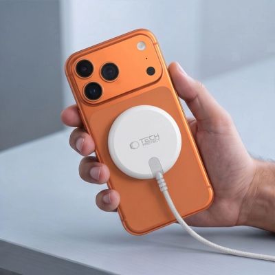 5. Ładowarka bezprzewodowa Tech-Protect A54 MagSafe 25W QI2.2 - biała
