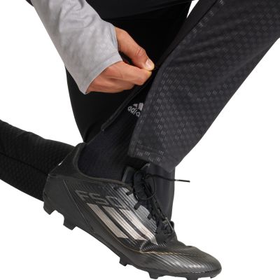 5. Spodnie męskie adidas Tiro 26 Competition Training czarne KA5119