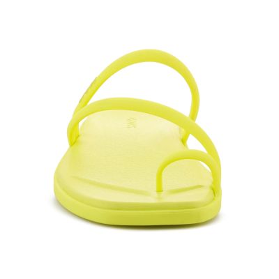 2. CROCS MIAMI TOE LOOP SANDAL W Citrus 209862-738