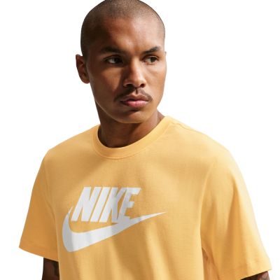 5. Koszulka męska Nike Sportswear żółta AR5004 796