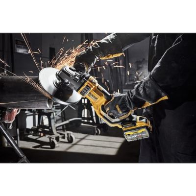 5. Polerka/szlifierka do podłóg DeWALT DCG460X2-QW