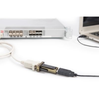 15. Adapter DIGITUS DA-70156 (USB M - RS-232 M; kolor czarny)