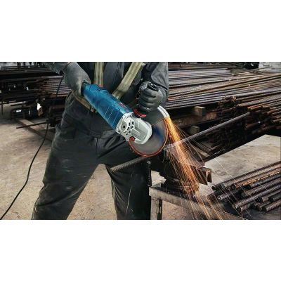 10. SZLIFIERKA KĄTOWA FI 230 2400W 06018C3300 BOSCH