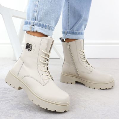 7. Śniegowce z zamkiem Potocki W WOL120B