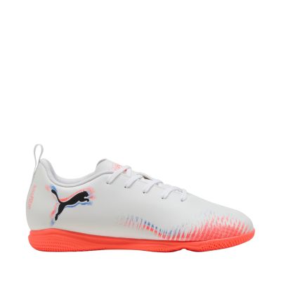7. Buty piłkarskie Puma Future 8 Play IT Jr 108627 01