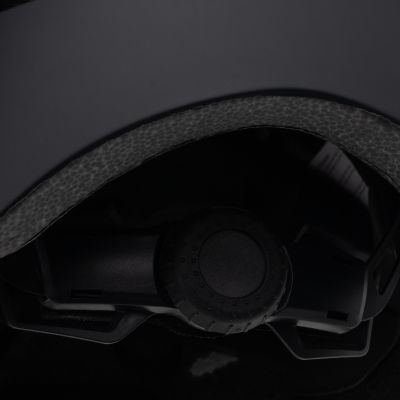 6. Kask SKYTEN