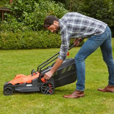9. Black & Decker BEMW481ES Kosiarka do trawnika typu push Prąd przemienny Pomarańczowy