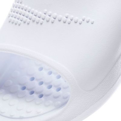6. Klapki Nike Victori One Slide W CZ7836 100
