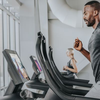 29. Bieżnia elektryczna Freemotion Incline Trainer i22.9 FMTK74819K2