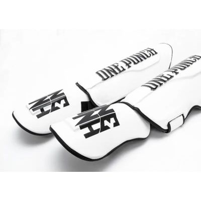 2. Nagolenniki NS-20 "ONE PUNCH"