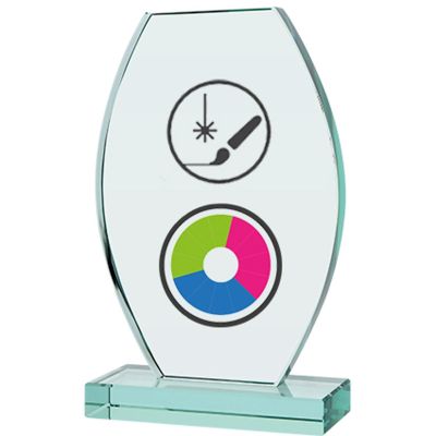 3. Trofeum szklane z nadrukiem kolorowym LuxorJet, grawerowaniem oraz wypełnieniem farbą i etui