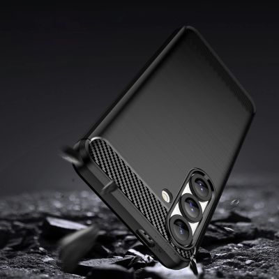 4. Etui Carbon Case elastyczne silikonowe na Xiaomi 15 - czarne
