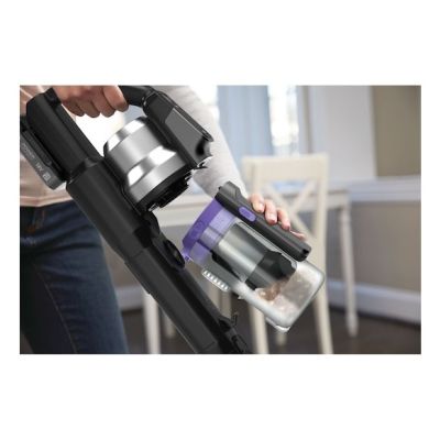 15. Odkurzacz pionowy bezprzewodowy 18V BSV520BRP-QW BLACK+DECKER
