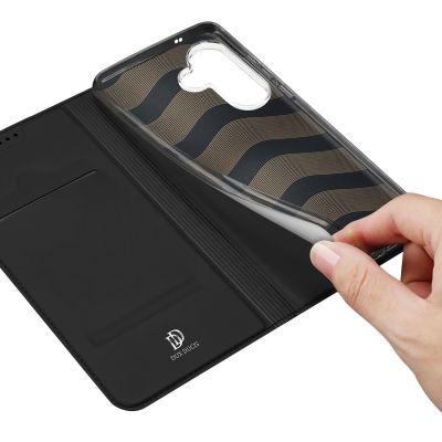 10. Etui Dux Ducis Skin Pro na Samsung Galaxy A57 5G - czarne