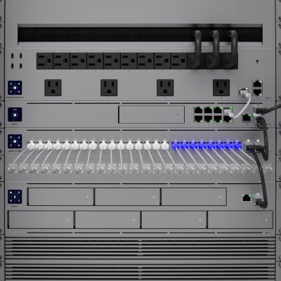 9. Switch Ubiquiti UniFi Pro Max 24 PoE 26p PoE ( PoE+: 8; PoE++: 16;) Managed Gigabit/Multigigabit/10G (USW-Pro-Max-24-PoE-EU)