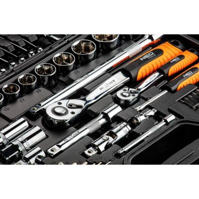 6. Neo Klucze nasadowe 1/4" 1/2" zestaw 77szt CrV 08-915