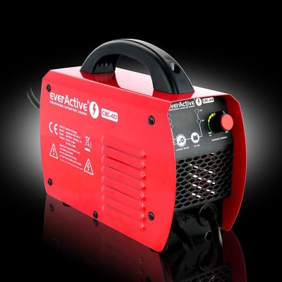 3. EVERACTIVE PROSTOWNIK SAMOCHODOWY Z ROZRUCHEM, INWERTEROWY, DO AKUMULATORA12V/24V CBC40