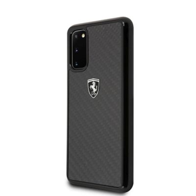 2. Etui Ferrari Carbon Heritage na Samsung Galaxy S20 - czarne