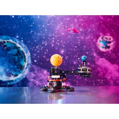9. LEGO Technic 42179 Planeta Ziemia i Księżyc na orbicie
