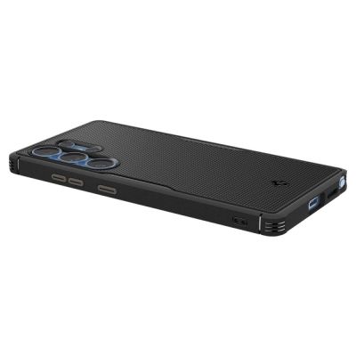 7. Etui Spigen Core Armor Mag na Samsung Galaxy S25 Ultra - czarne