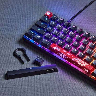 10. HyperX Alloy Origins 65 czarny / Klawiatura gamingowa / mechaniczna / HyperX czerwony / US / RGB / USB-C