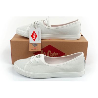 19. Buty Lee Cooper W LCW-25-02-3313L