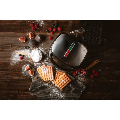 13. Opiekacz CAMRY CR 3057