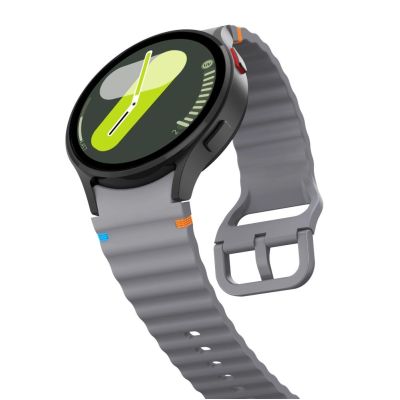 3. Pasek Tech-Protect Silicone Sport na Samsung Galaxy Watch 4 / 5 / 5 Pro / 6 / 7 / FE - szary